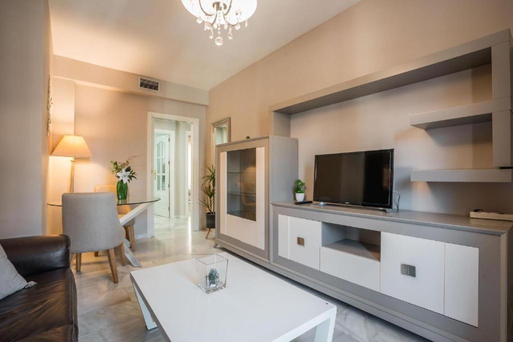 Apartamento Centrico Frente Villa Oniria Гранада Екстер'єр фото